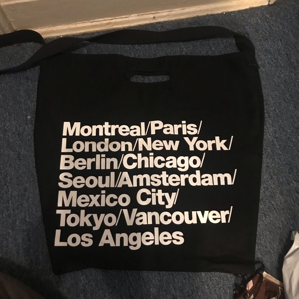 American Apparel Cities bag